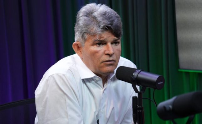 PT transforma PF em instrumento de perseguição contra Flávio Bolsonaro, dispara Medeiros