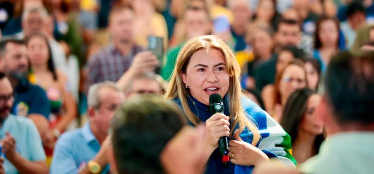 Pesquisa: Alessandra cresce, entra no Top 10 e já aparece ao lado de figurões na corrida pela ALMT