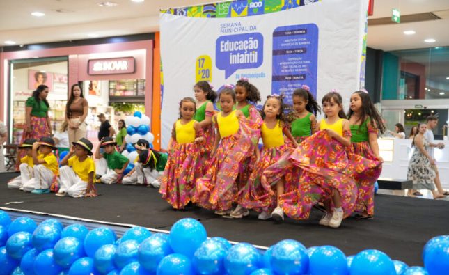Semana da Educação infantil apresenta o protagonismo das crianças com apresentações artísticas e exposição de atividades