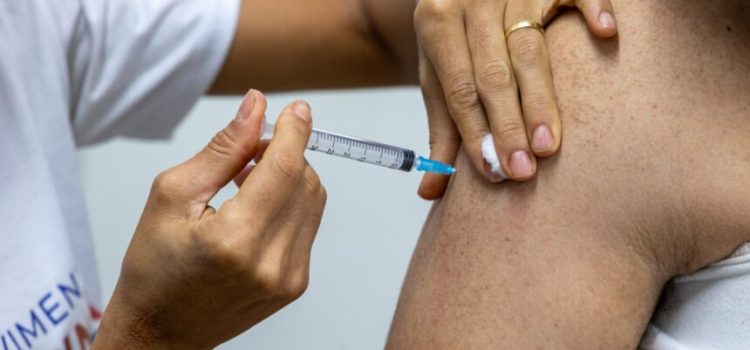 Vacina contra a Influenza é liberada para toda a população em Rondonópolis