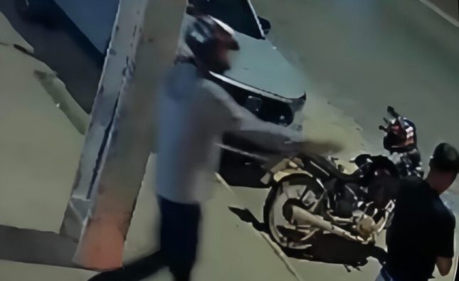 Vídeo mostra filho de empresário escapando de execução após arma falhar em MT