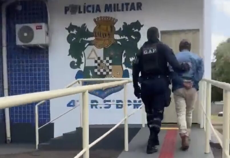 Vídeo mostra prisão de homem acusado de matar vítima a facadas em Rondonópolis
