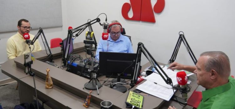 Wellington cobra prioridades: “É melhor a roda-gigante ou um hospital funcionando”