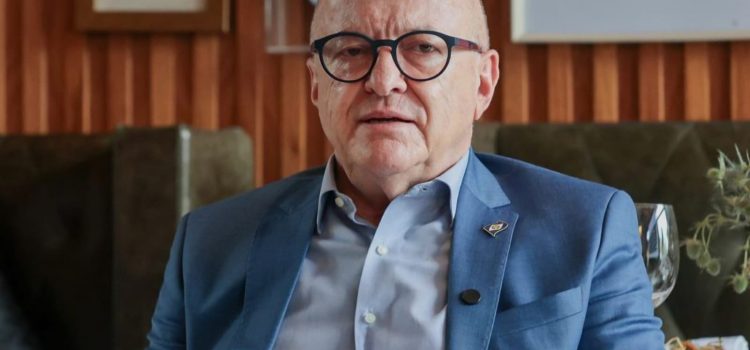 A 10 dias da eleição, Pivetta sobe o tom, acumula multas e parte para ataques pessoais contra Wellington