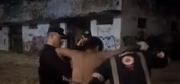 Casal é sequestrado e espancado por grupo; mulher desaparece em MT e vídeo mostra resgate