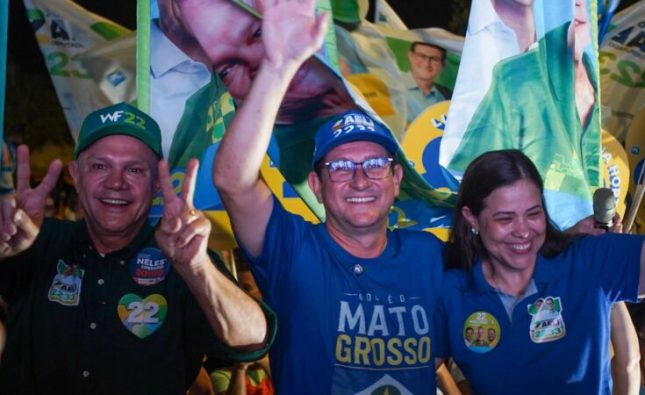 Deputado federal Rodrigo da Zaeli inaugura comitê em Rondonópolis com a presença de lideranças e apoiadores