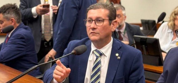 “Governo Federal escolheu o agro como vilão”, critica Rodrigo da Zaeli ao apontar prejuízos para o setor