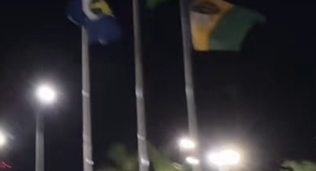 Idoso tenta tirar a própria vida com corda em mastro de bandeira durante feira em MT; vídeo