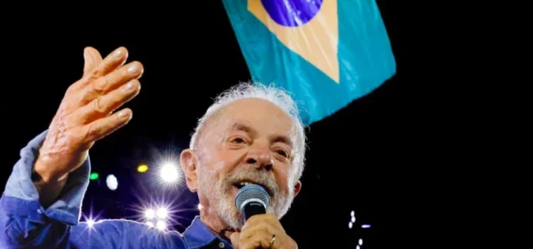 Lula diz que mulheres aprendem a “tomar toque” desde pequenas
