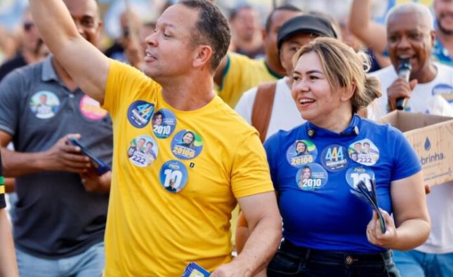 Oposição ataca prefeito Cláudio, tenta afastá-lo e cassar candidatura de Alessandra, mas manobra é barrada pelo TRE