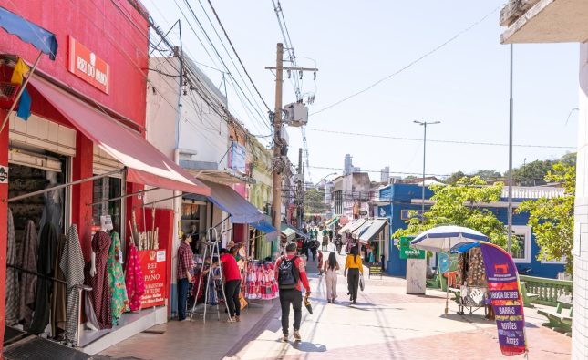 Recomposição de R$ 2,9 bilhões aos servidores gera expectativa de aquecimento no comércio de MT