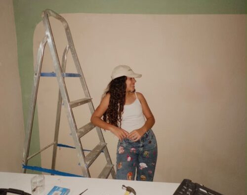 Rondonopolitana viraliza com vídeo sobre reforma do seu quarto
