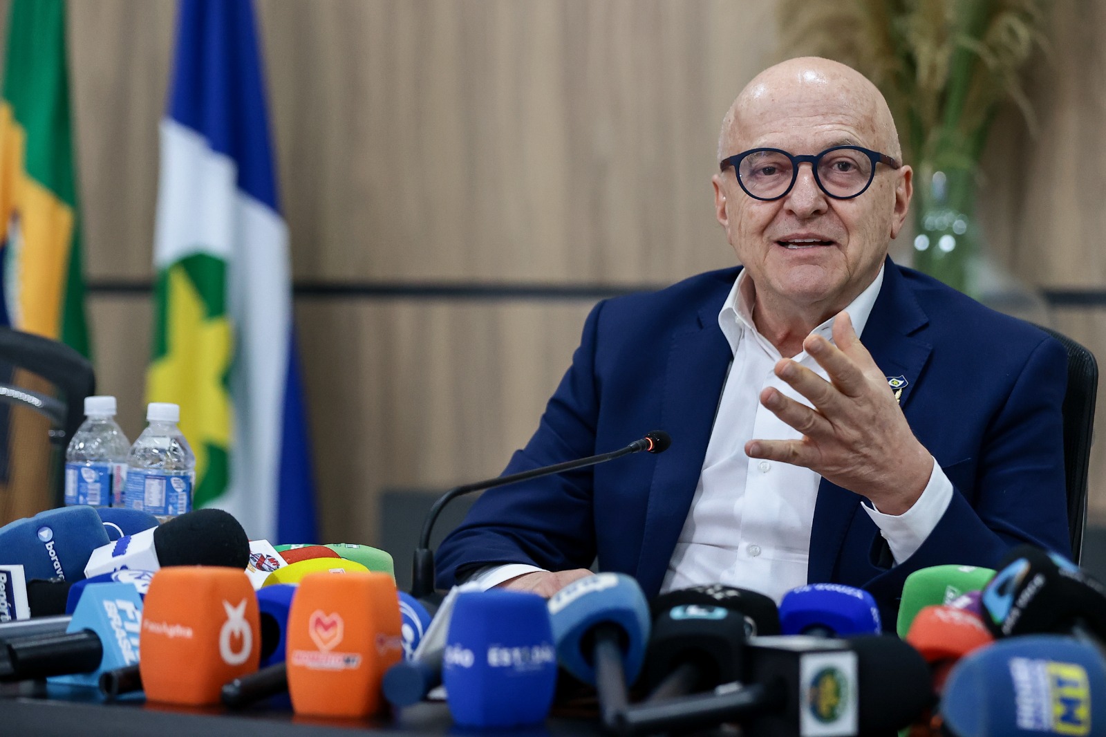 CORTE DE DESPESAS: Otaviano Pivetta projeta economizar R$ 1 bilhão ao ano com reforma