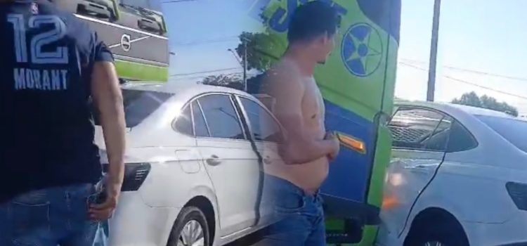 Carro é arrastado por cerca de 60 metros por carreta bitrem e motorista escapa de tragédia em Rondonópolis; vídeo