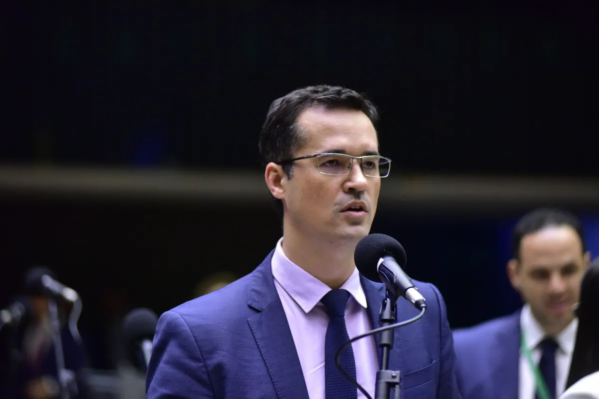 Eleições 2026: Kassio suspende decisão que indeferiu candidatura de Deltan Dallagnol