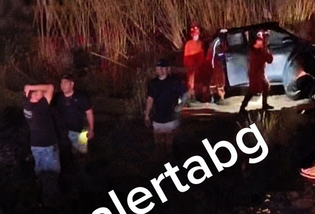 Filho se desespera ao encontrar pai morto em acidente envolvendo Hilux, trator e caminhão em MT; vídeo forte