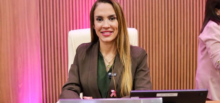 Kalynka Meirelles retoma atividades parlamentares após campanha eleitoral e reforça compromisso com Rondonópolis