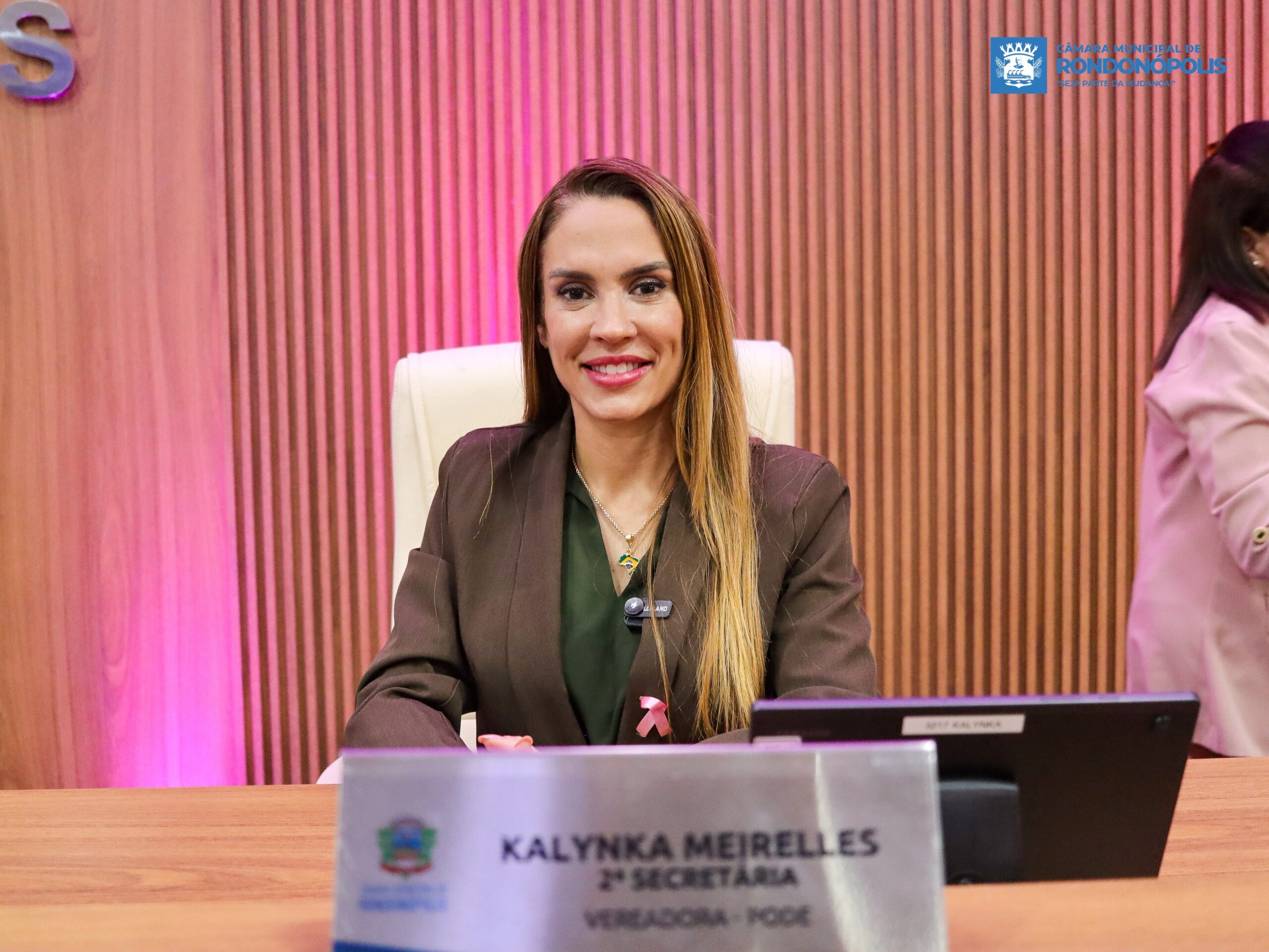Kalynka Meirelles retoma atividades parlamentares após campanha eleitoral e reforça compromisso com Rondonópolis