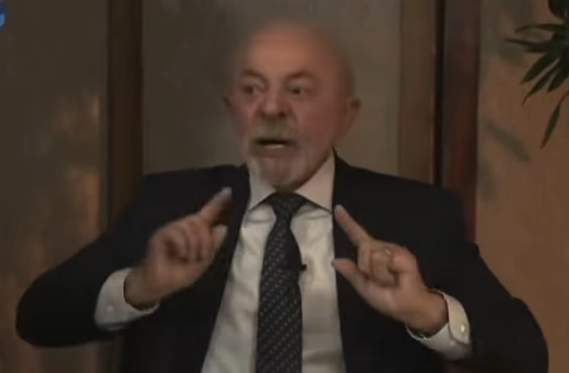 Lula associa folga da mulher à faxina e diz que ela tem que “limpar a casa da semana inteira”; assista