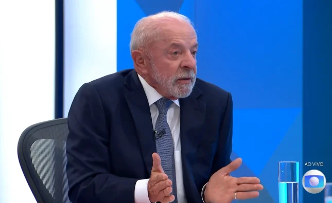 Lula diz que não sabia que o Bolsa Família não havia sido reajustado