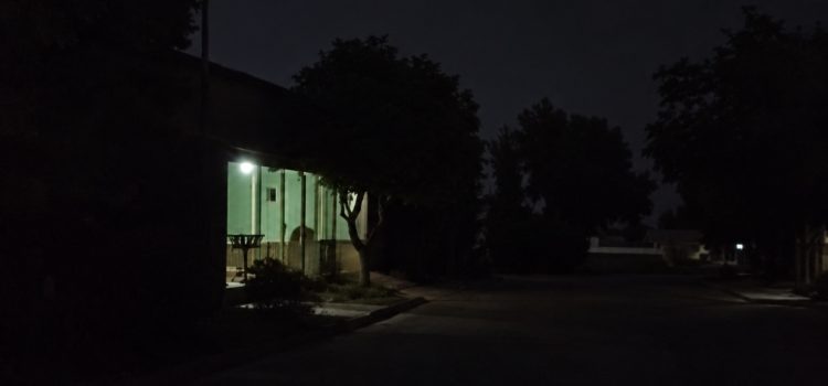 Meses de sufoco: moradores detonam Energisa por falta de luz e “meia fase” durante calor extremo em Rondonópolis; vídeo