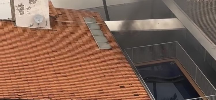 Princípio de incêndio em berçário provoca retirada às pressas de crianças em Rondonópolis; vídeo