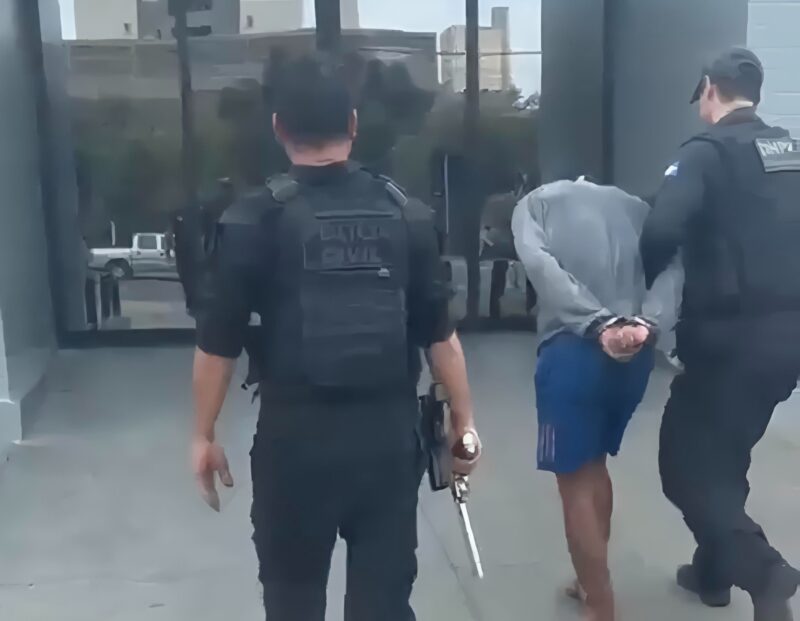 Vídeo mostra prisão de jovem que executou homem com 15 tiros em Rondonópolis